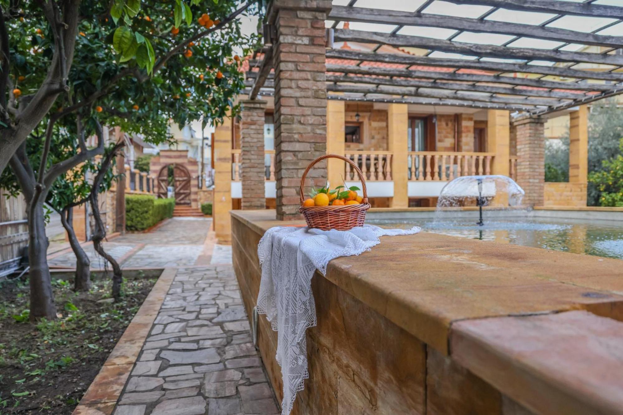 Archontiko Frideriki Luxury Apartments Chios Town Exteriér fotografie